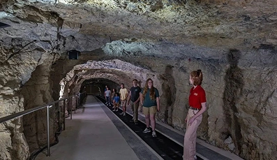 Natural Bridge Caverns